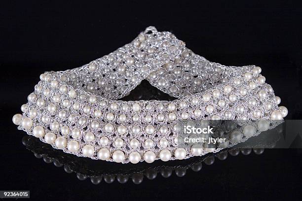 Pearl Choker Stock Photo - Download Image Now - 1920-1929, Jewelry, No People