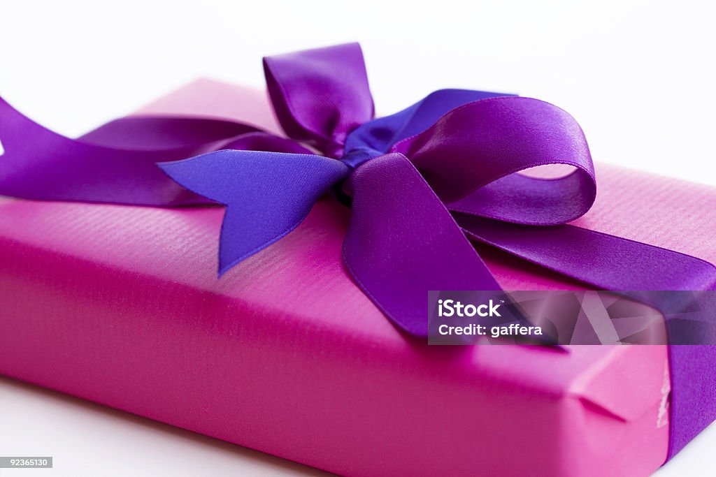 Scatola regalo rosa - Foto stock royalty-free di Blu