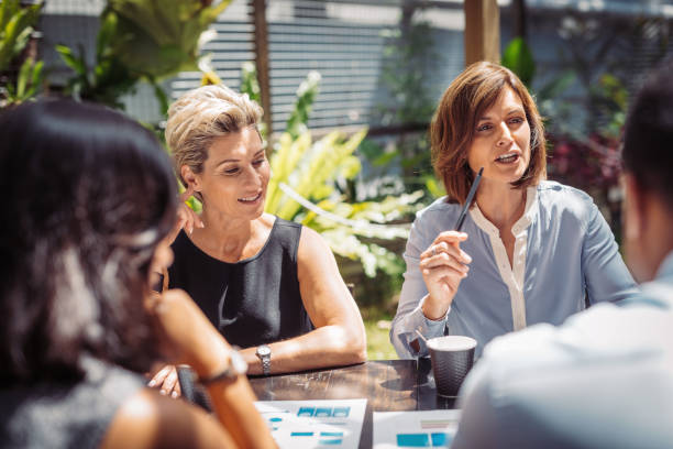 istock Discussing the new business approach 923666988