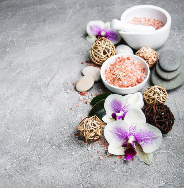 istock Spa concept with orchid flowers 923671266