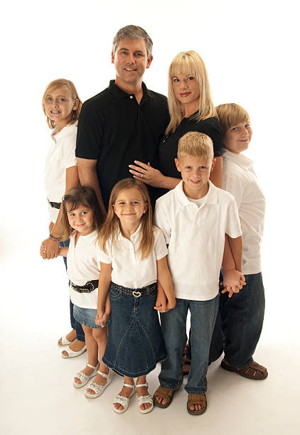 istock Family of 7 92367522