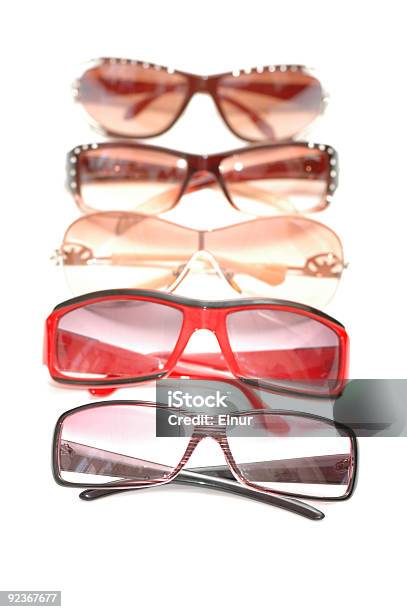 Varios Gafas De Sol Aislado Sobre El Fondo Blanco Foto de stock y más banco de imágenes de A la moda - A la moda, Accesorio para ojos, Accesorio personal