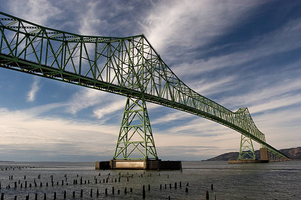 아스토리아-메글러 다리 - astoria washington bridge 뉴스 사진 이미지