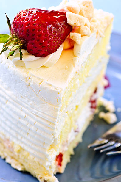 istock Slice of strawberry meringue cake 92370309