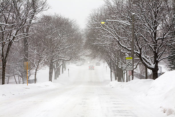 Sheridan Road in Winter  highland park michigan stock pictures, royalty-free photos & images