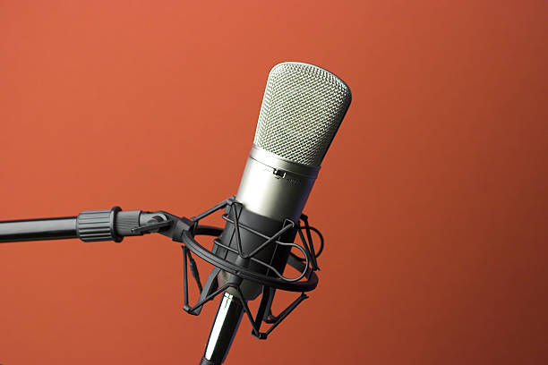 microphone de studio - recording studio photos et images de collection