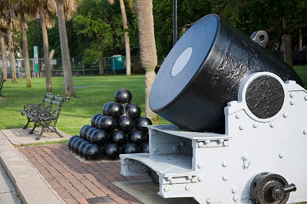 istock Battery Park in Charleston, South Carolina 92374170