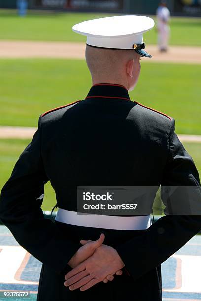 マリーヌで野球観戦を - 米国海兵隊のストックフォトや画像を多数ご用意 - 米国海兵隊, ボール, 帽子