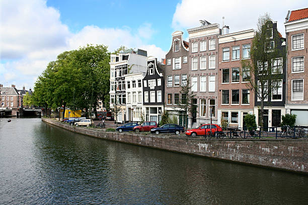 istock Water and houses 92376050