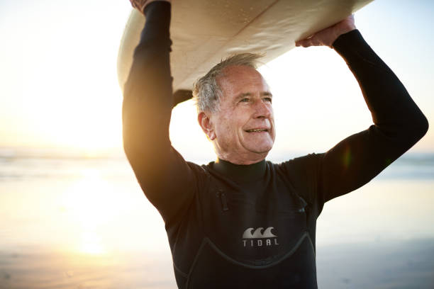 istock Go to the waves and let it guide your path 923778406