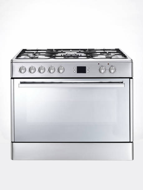 istock Cooker and stove 923831590