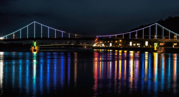 istock Lights night city and bridge with reflections on the river HDR effected 923880712