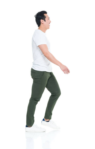 istock Casual clothes Korean man walking 923883372