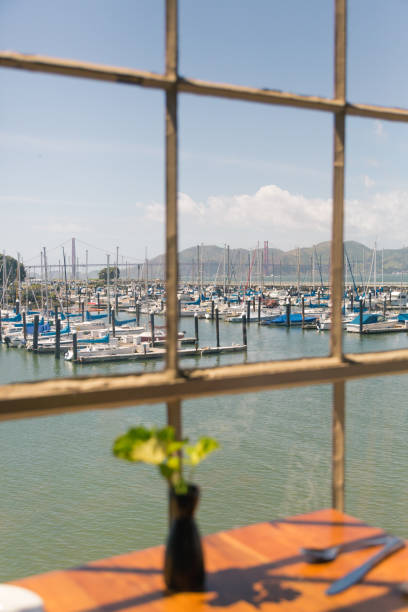 istock Restaurant on the pier in San Francisco 923894312