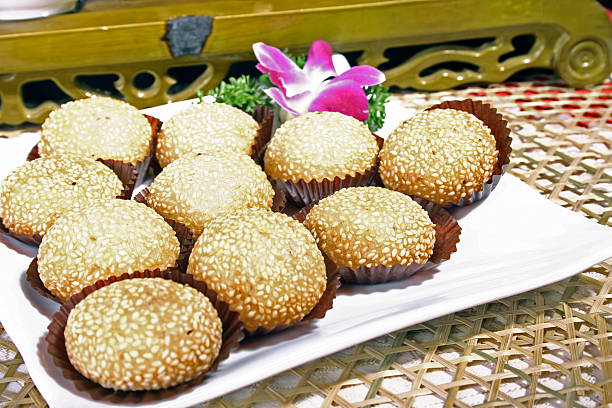 istock china delicious food--fried radish ball 92393900