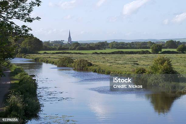 チチェスター運河ますwest Sussex ます英国 - チチェスターのストックフォトや画像を多数ご用意 - チチェスター, 運河, チチェスター大聖堂