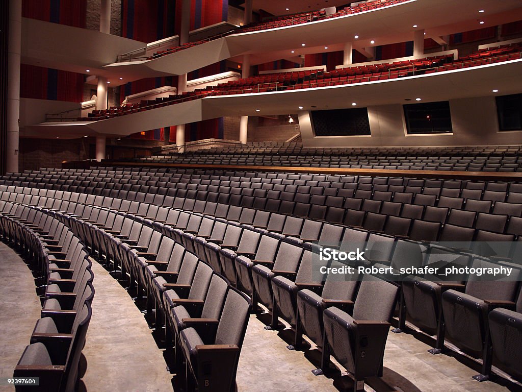 Vacío auditorio-Vista lateral - Foto de stock de Arte libre de derechos