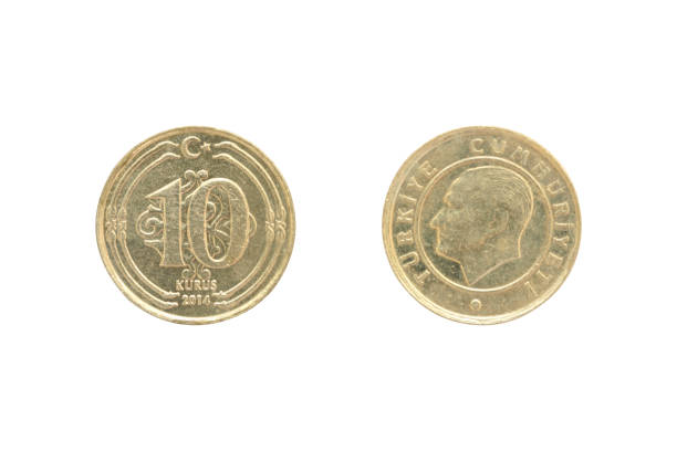 istock Ten Turkish kurush coin 923984830