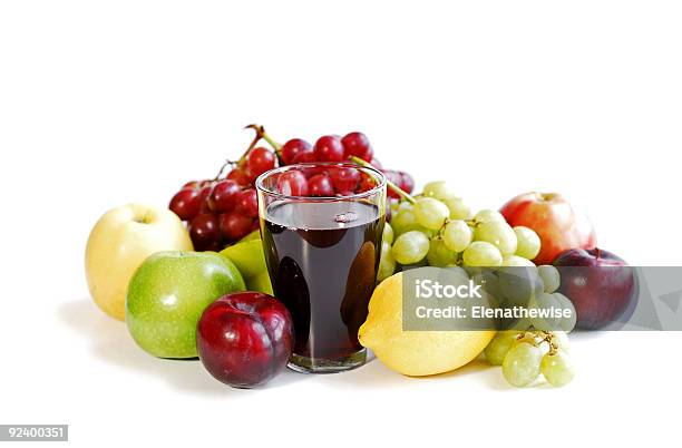 Photo libre de droit de Assortiment De Fruits Sur Blanc banque d'images et plus d'images libres de droit de Aliment - Aliment, Aliments et boissons, Blanc