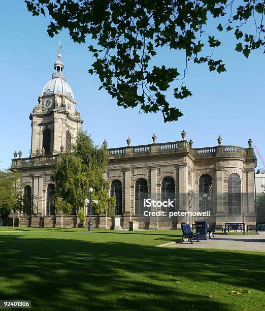 Foto de Catedral De Birmingham e mais fotos de stock de Arco - Característica arquitetônica - Arco - Característica arquitetônica, Arquitrave, Balaustrada