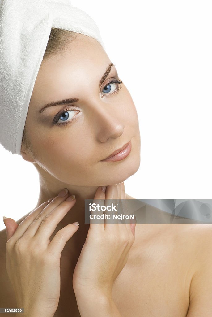 Linda garota Massageando seu rosto - Foto de stock de Adulto royalty-free