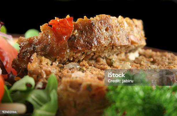 Meatloaf И Овощей 3 — стоковые фотографии и другие картинки Мясной хлеб - Мясной хлеб, Баранина - мясо, Без людей