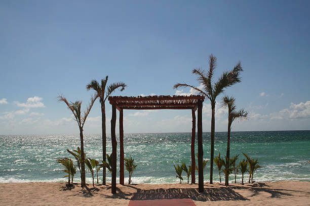 istock Wedding by the sea 92403596