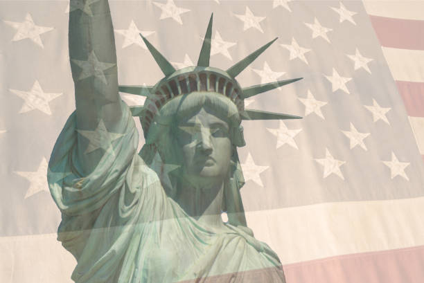 istock Double exposure American Flag and Statue of Liberty 924041466