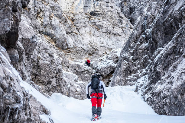 istock Mountaineer moving up to canyon 924044876