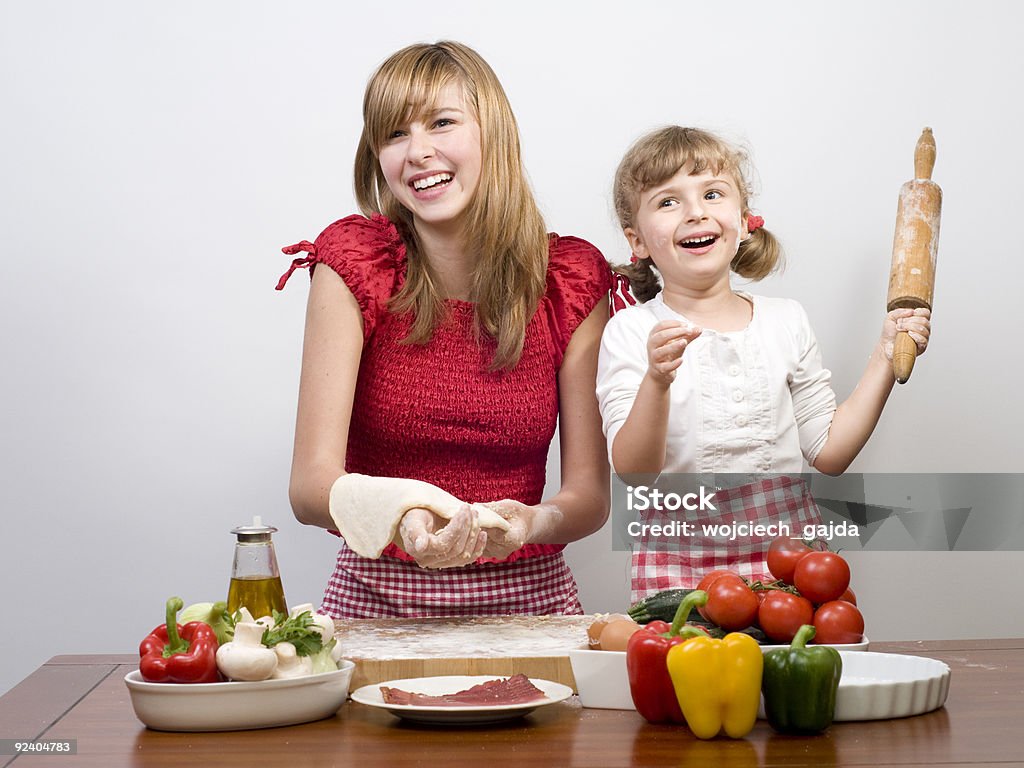 Cozinhar é divertido - Royalty-free Adolescente Foto de stock