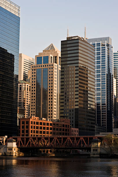 istock Lake Street bridge 92405692