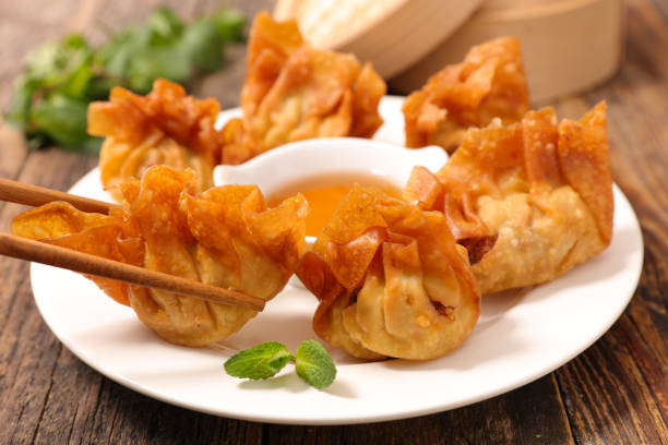 istock chinese food and sauce 924072924