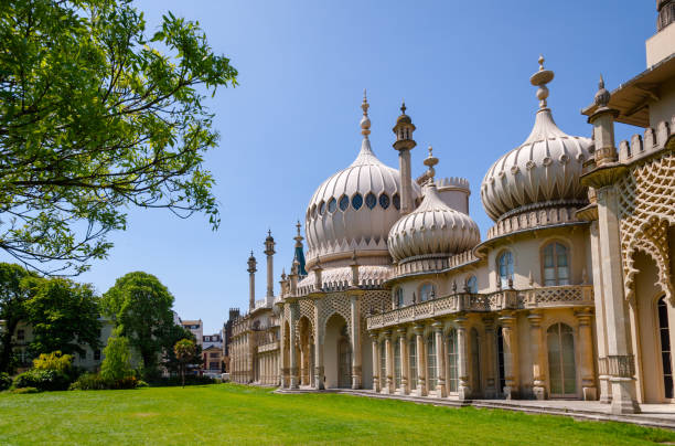 royal pavilion brighton east sussex inglaterra meridional reino unido - regency style fotografías e imágenes de stock