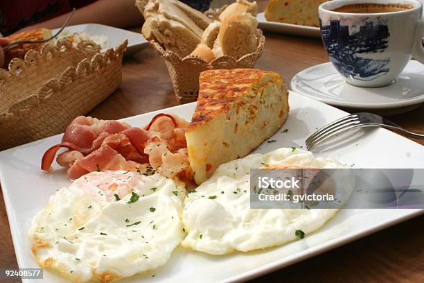Hiszpański Śniadanie - zdjęcia stockowe i więcej obrazów Bekon - Bekon, Bez ludzi, Fotografika