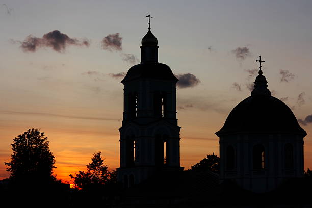istock Church silhouette at sunset in Moscow, Russia 92409191