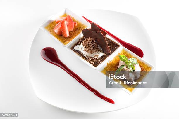 Elegante Gastrónomo Sobremesa - Fotografias de stock e mais imagens de Caramelo - Caramelo, Chocolate, Comida