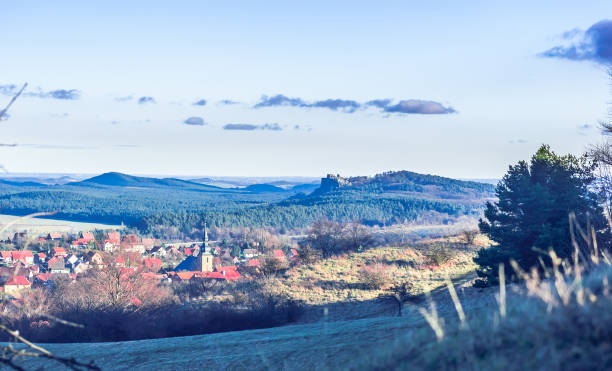 風景 arround heimburg regenstein - ドイツの地での表示します。 - regenstein ストックフォトと画像