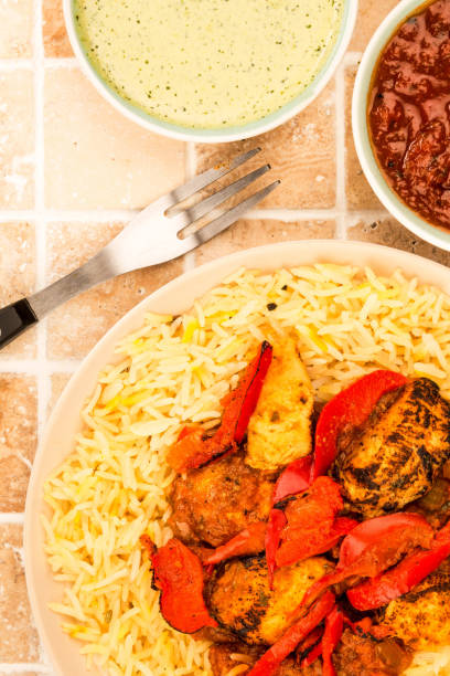 istock Chicken Jalfrezi Curry With Pilau Rice 924179078
