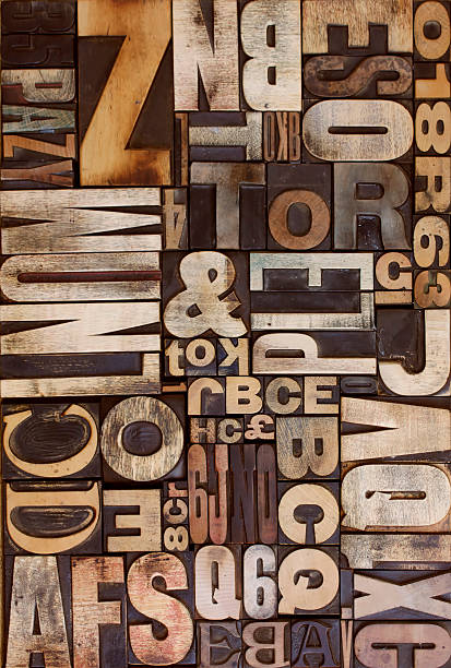 rilievografia piatto - letterpress special wood text foto e immagini stock