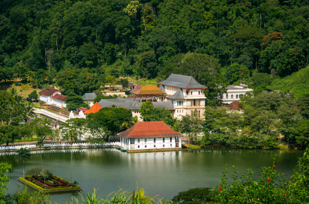 istock Temple of the Tooth, Kandy, 924237114