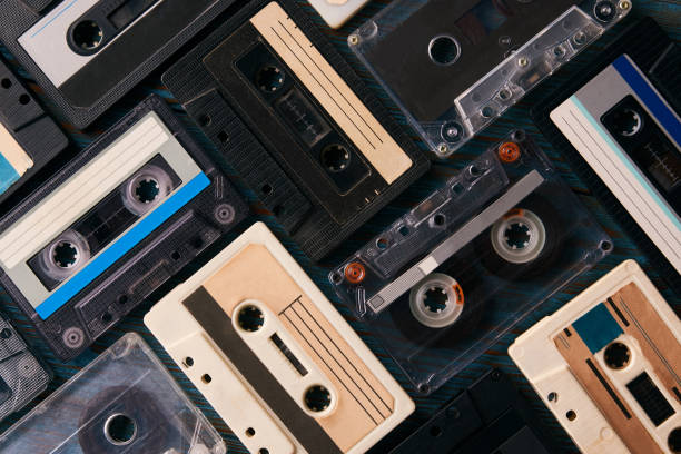 istock Vintage cassette tape background 924237174
