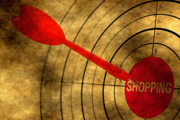 istock Shopping target grunge concept 924243212