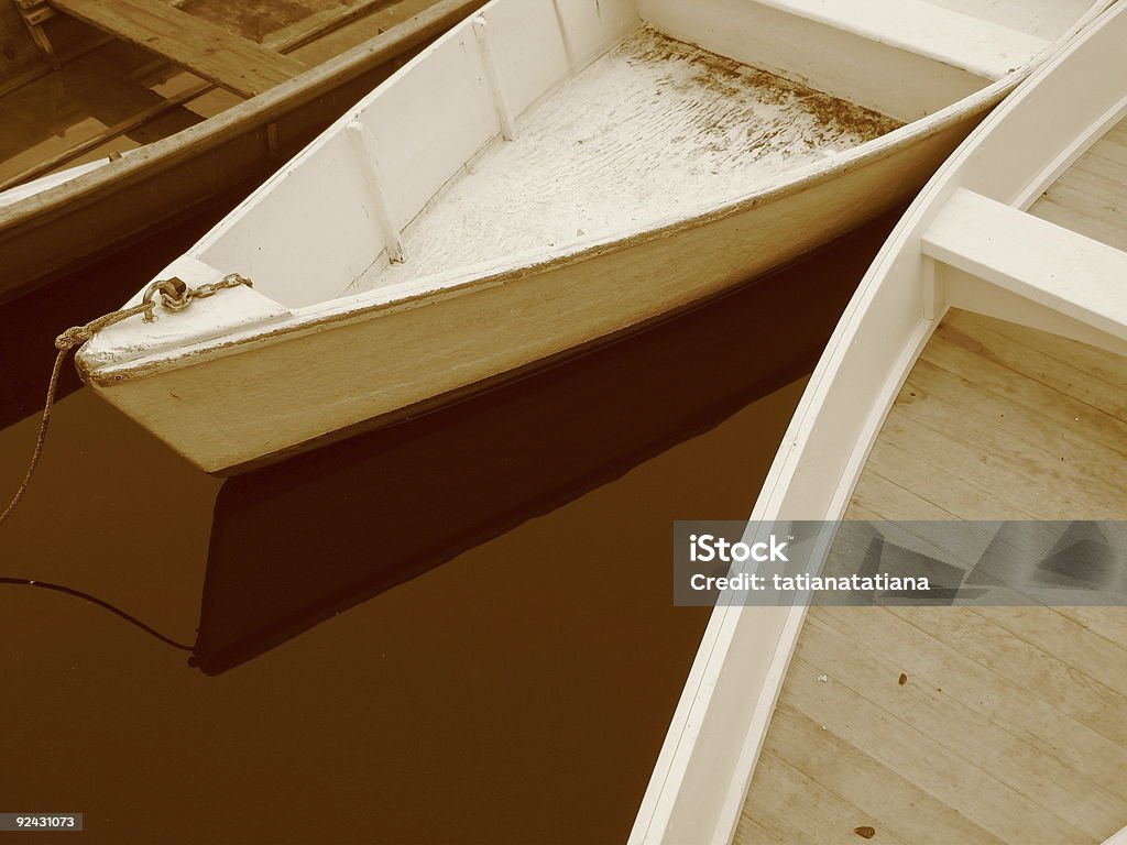 세피아 Rowboats 세 - 로열티 프리 3 명 스톡 사진