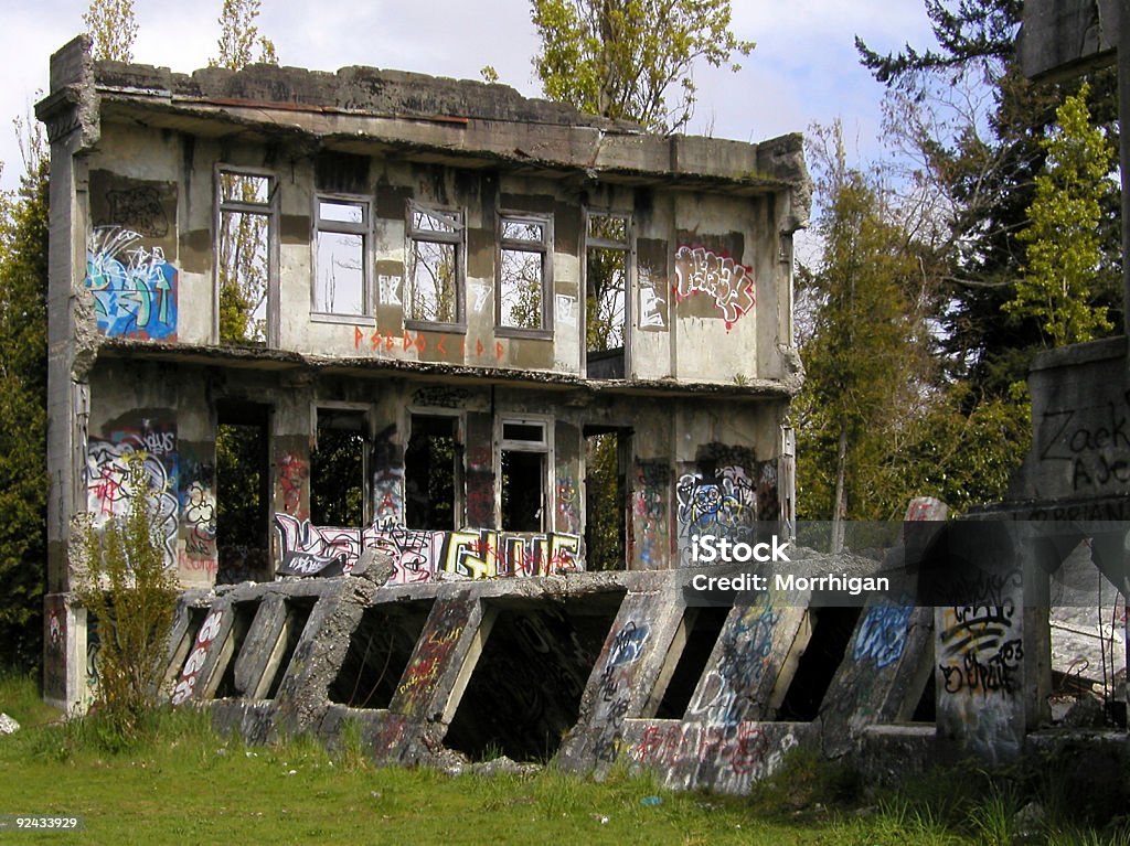 Vazio paredes - Foto de stock de Abandonado royalty-free