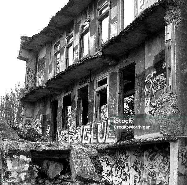 Foto de Dentro Do Ruínas e mais fotos de stock de Abandonado - Abandonado, Apodrecer, Concreto