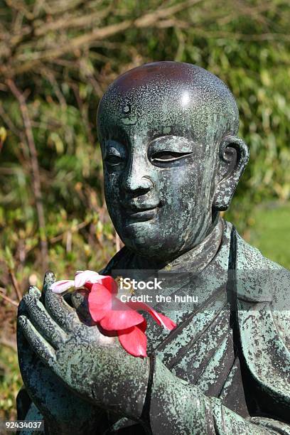 Foto de Buddha e mais fotos de stock de Alegoria - Alegoria, Bambu, Buda