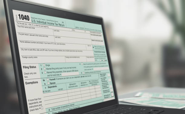 deposito fiscale online - 1040 tax form foto e immagini stock