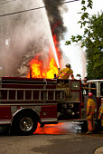 feuerwehrmann-auf-motor-3.jpg?b=1&s=170x170&k=20&c=b-Xb3D6MMzNlaqf4C5INAlMe8lSO98SGSVZJnVDLIlM=