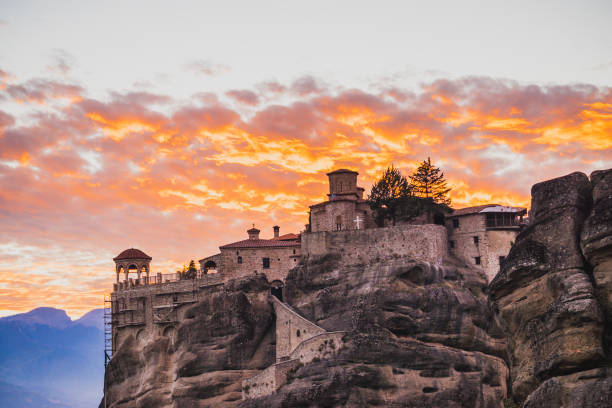 istock Sunset over Varlaam monastery in Meteora, Greece 924344144