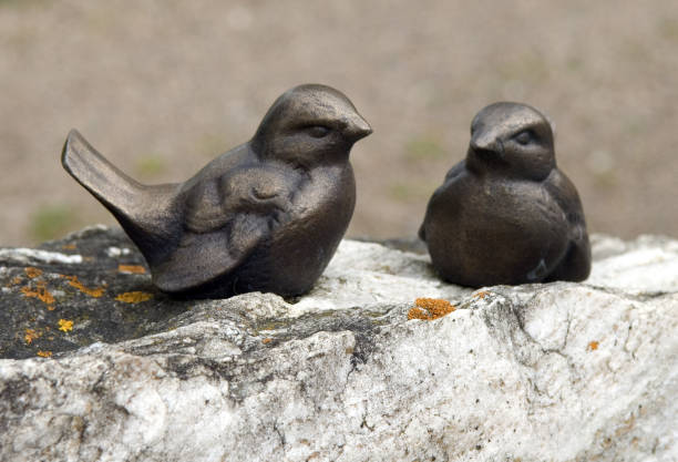 Grave jewelry, grave design, birds